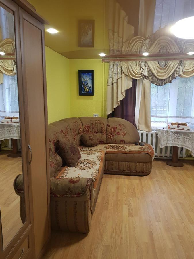 Navigator Bed & Breakfast Chernivtsi Ngoại thất bức ảnh